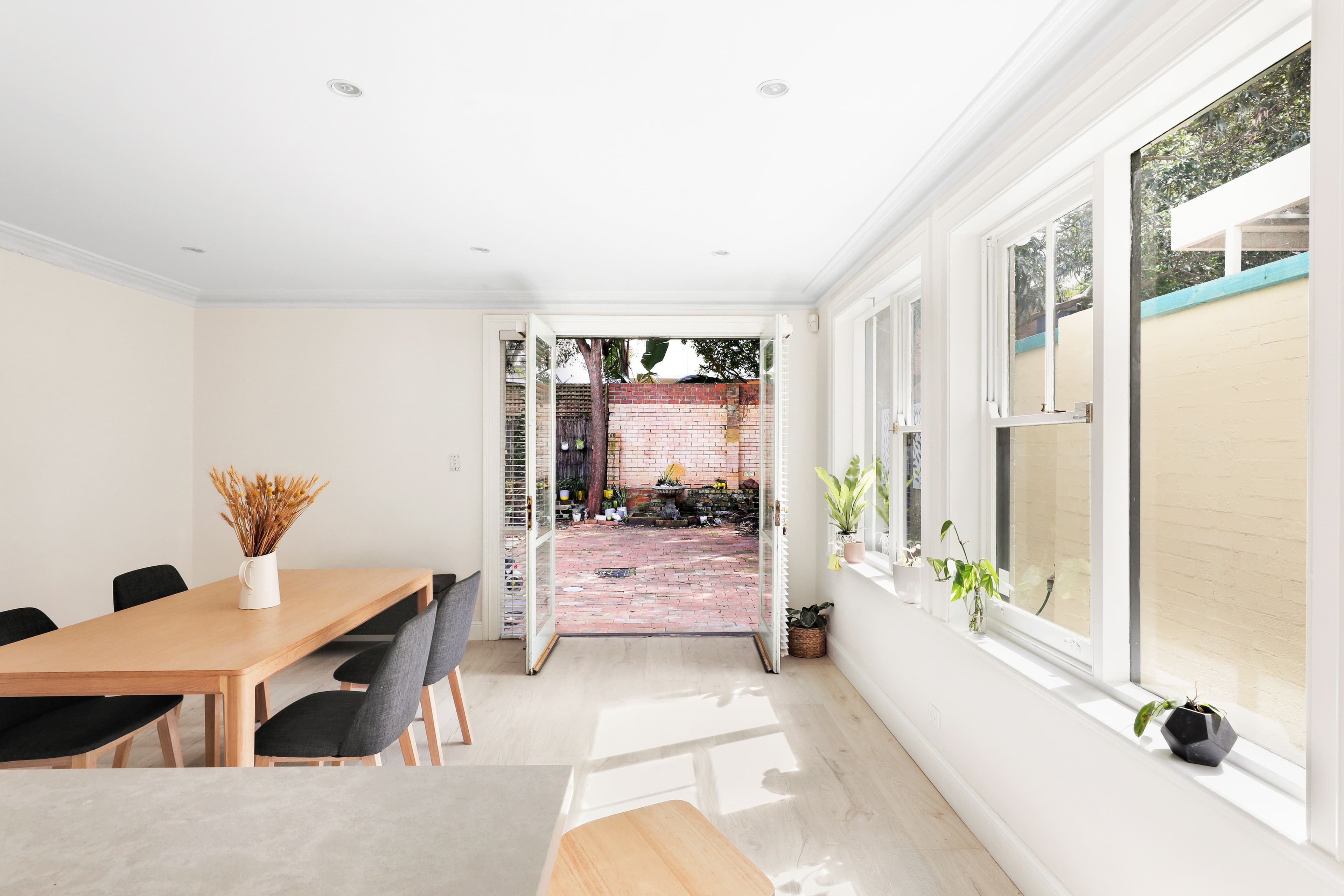 7 Flora Street, Erskineville - Thumbnail 4