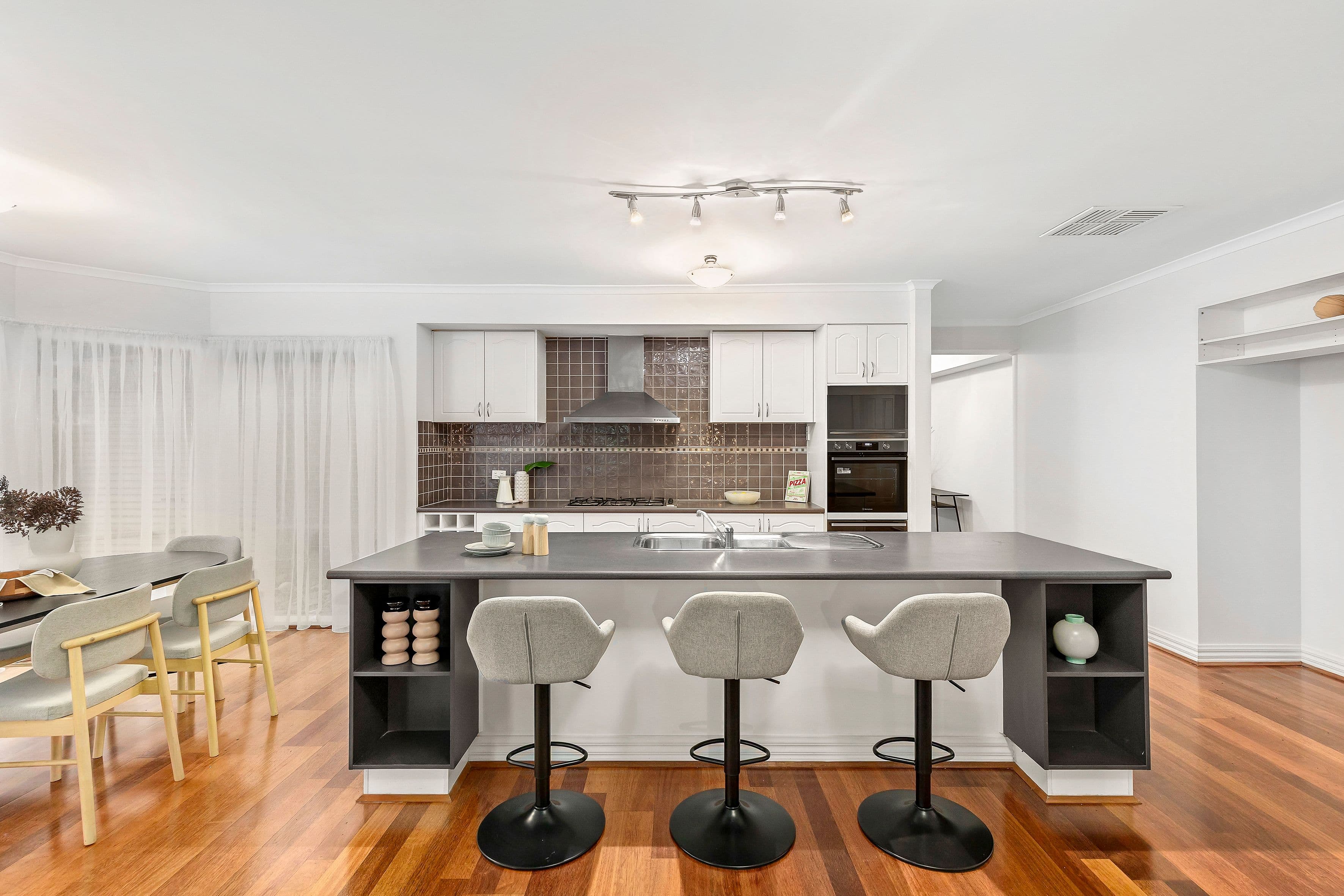 20 Tusmore Rise,, Craigieburn VIC 3064, Craigieburn - Thumbnail 8
