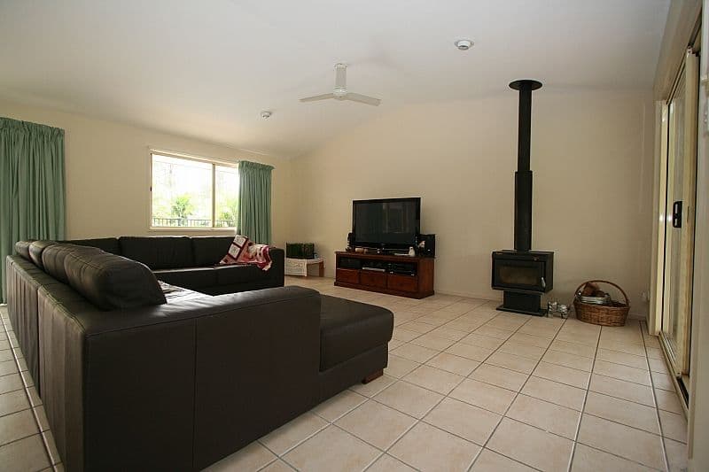 22 Endwood Court, SAMFORD QLD 4520, Samford - Thumbnail 6