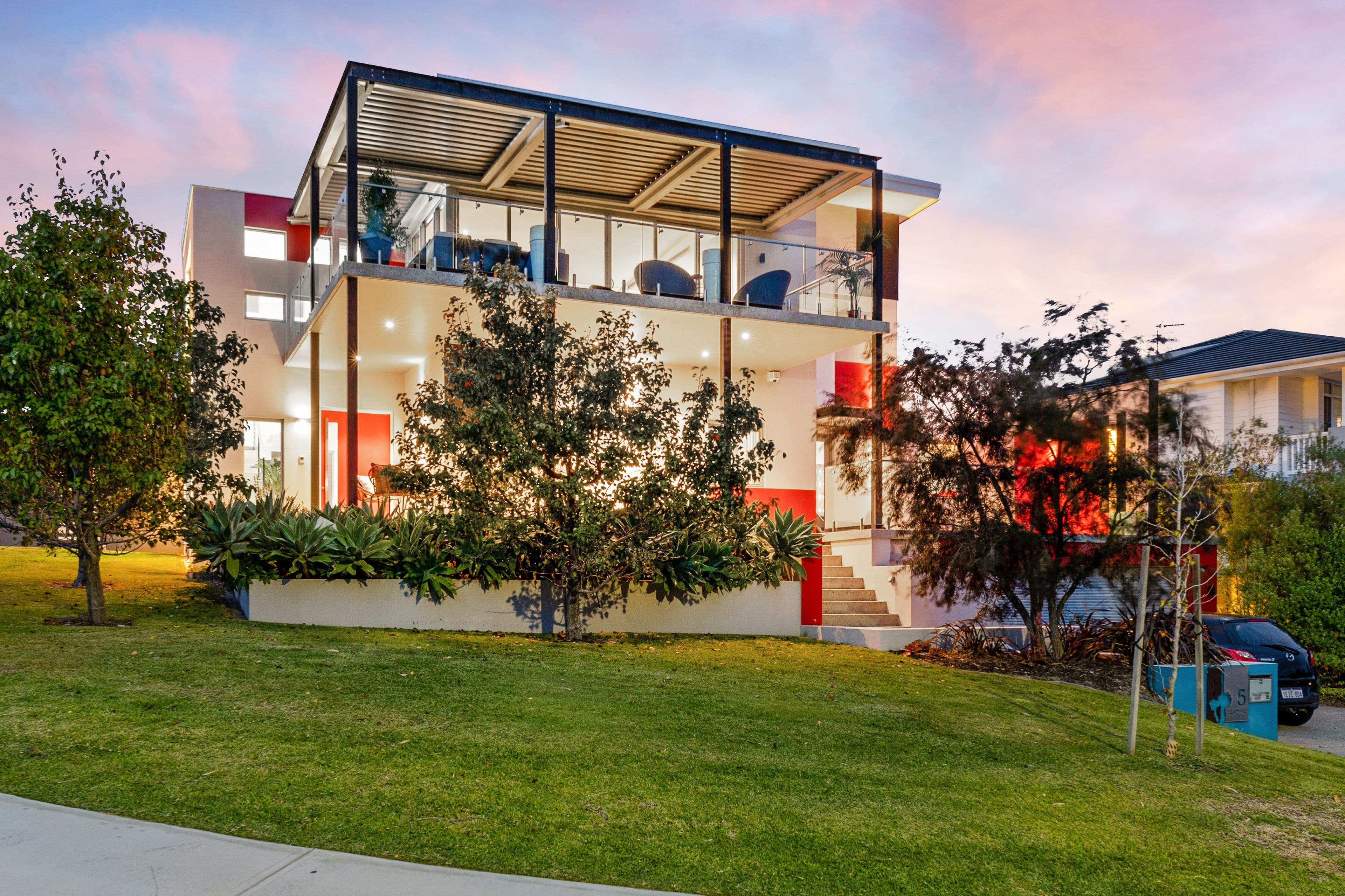 5 Gladman Way, Karrinyup WA 6018, Karrinyup - Thumbnail 2