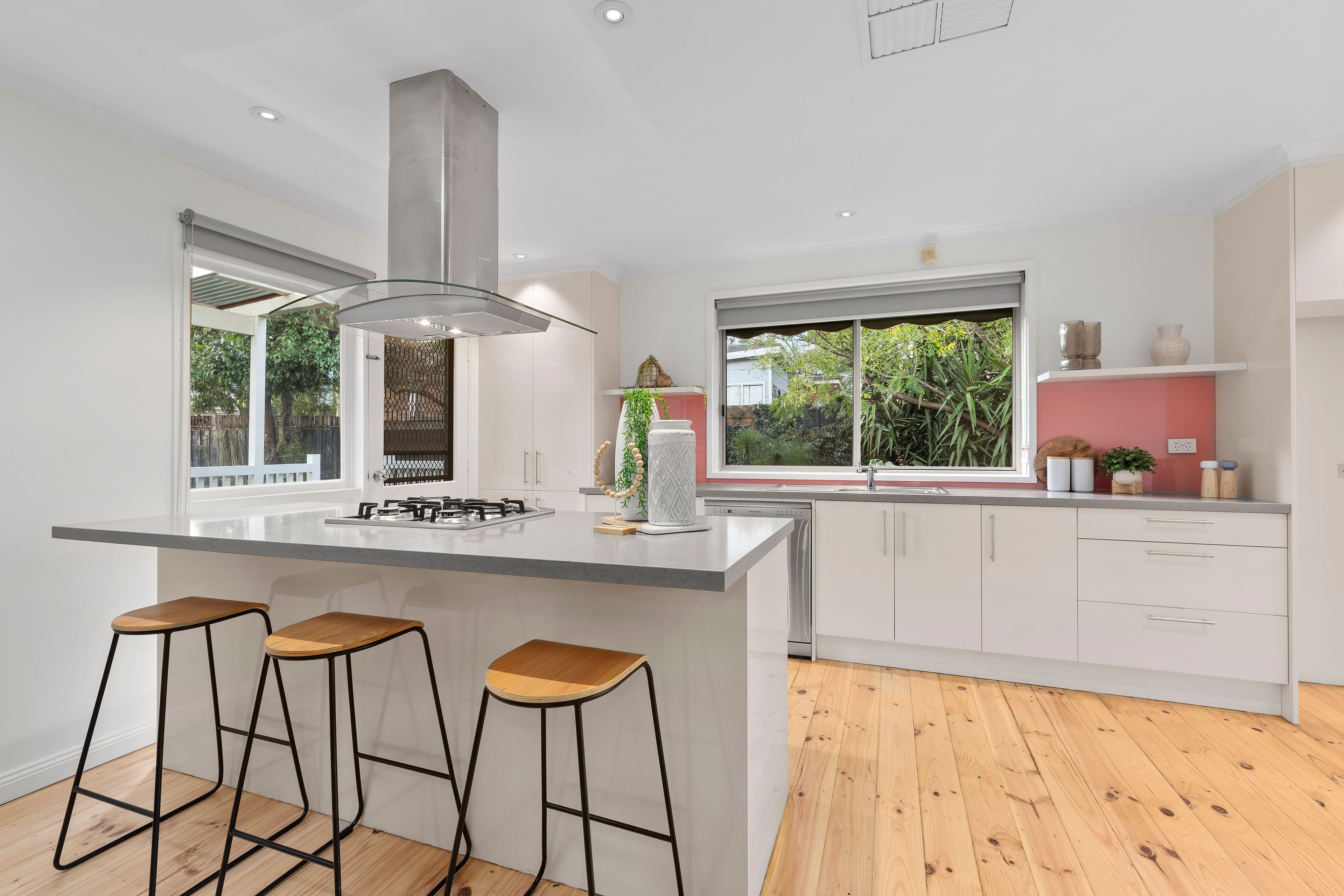 13 Carbine Court, Mill Park VIC 3082, Mill Park - Thumbnail 2