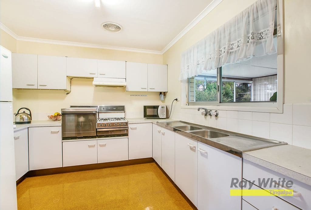 64 Greenmeadow Road, MANSFIELD QLD 4122, Mansfield - Thumbnail 5