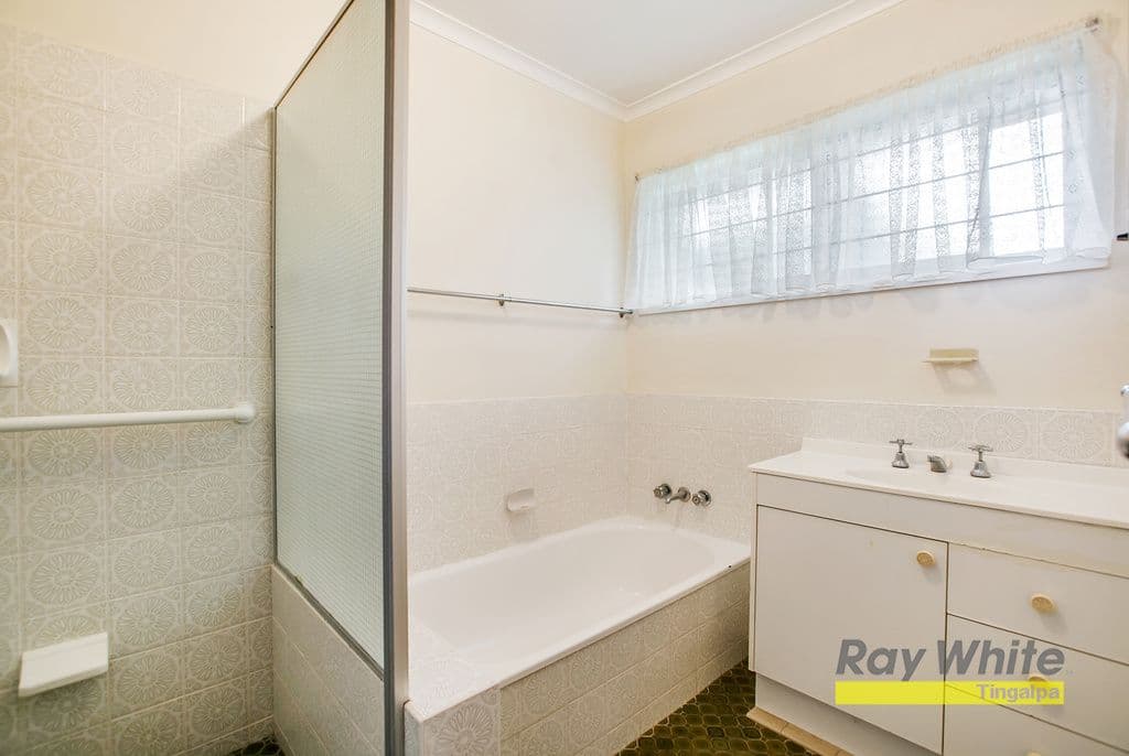 64 Greenmeadow Road, MANSFIELD QLD 4122, Mansfield - Thumbnail 8