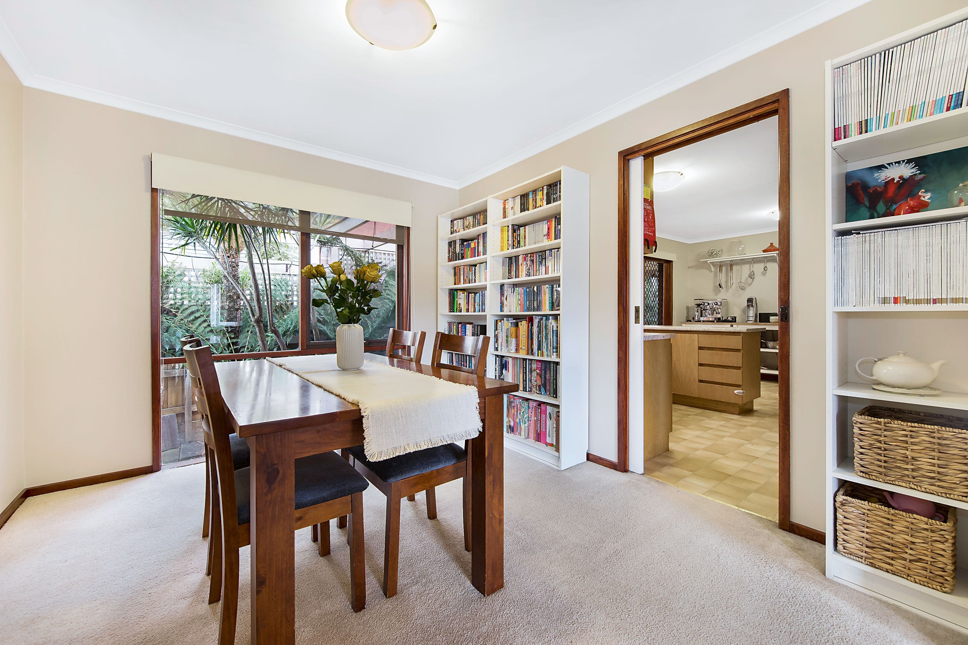 19 Doynton Parade, Mount Waverley VIC 3149, Mount Waverley - Thumbnail 3