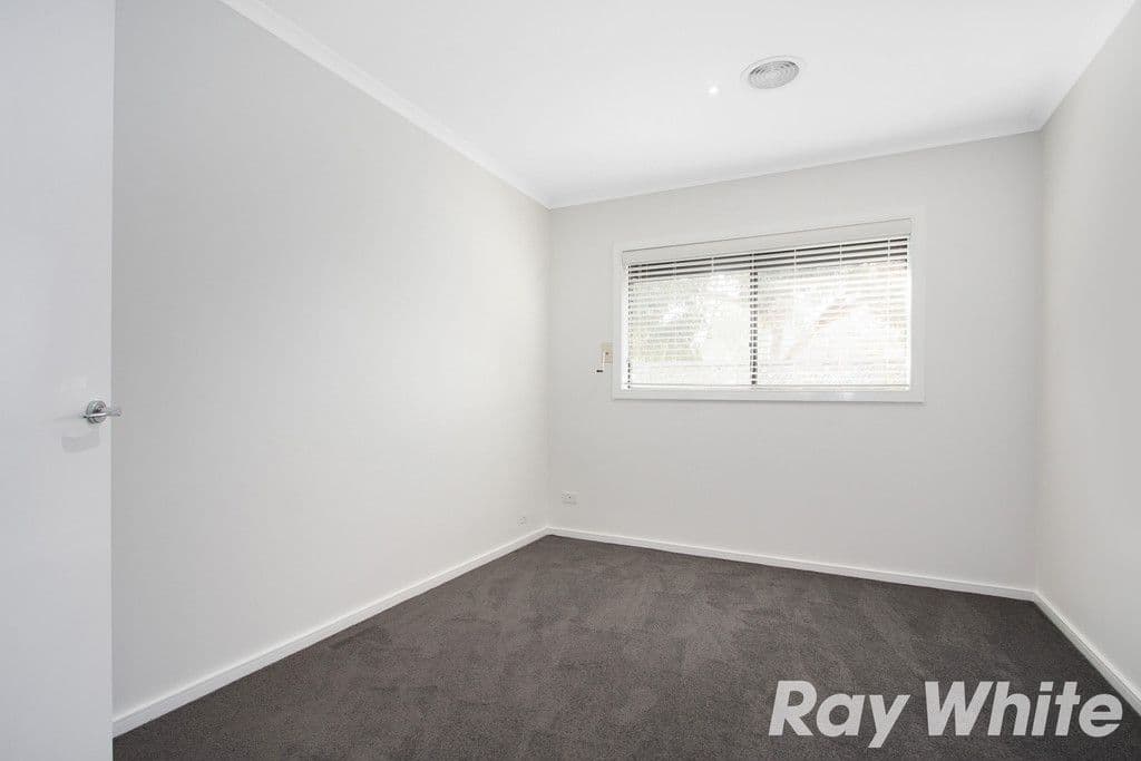 7 The Parkway, Pakenham VIC 3810, Pakenham - Thumbnail 8