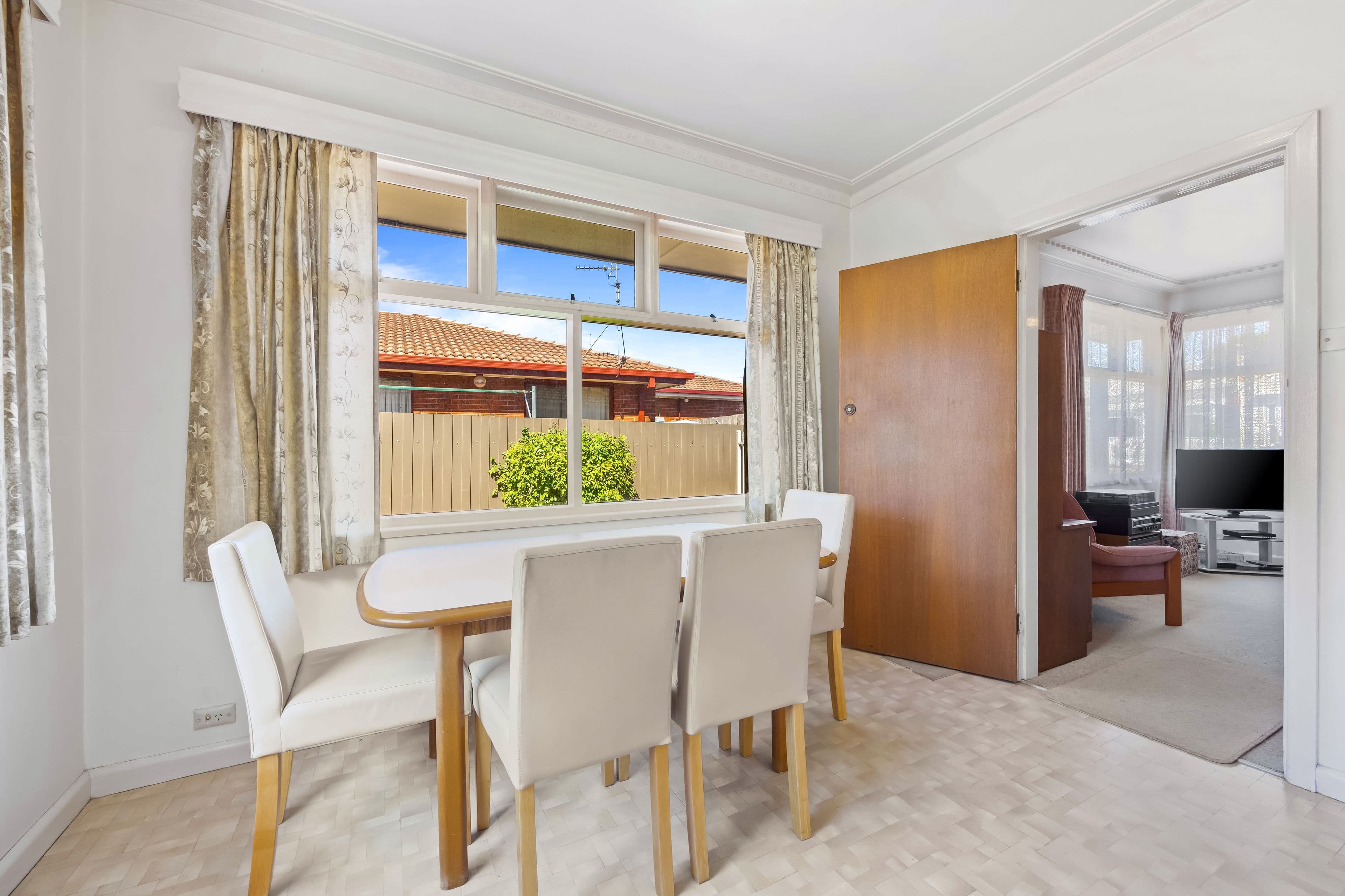 11 Ebden Street, Ballarat East VIC 3350, Ballarat East - Thumbnail 7