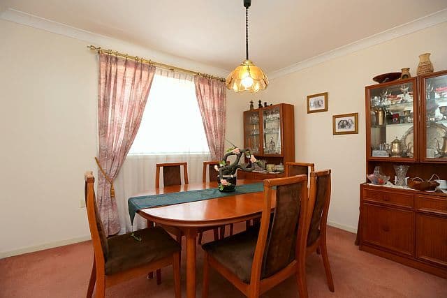 51 Sturt Avenue, Georges Hall NSW 2198, Georges Hall - Thumbnail 4