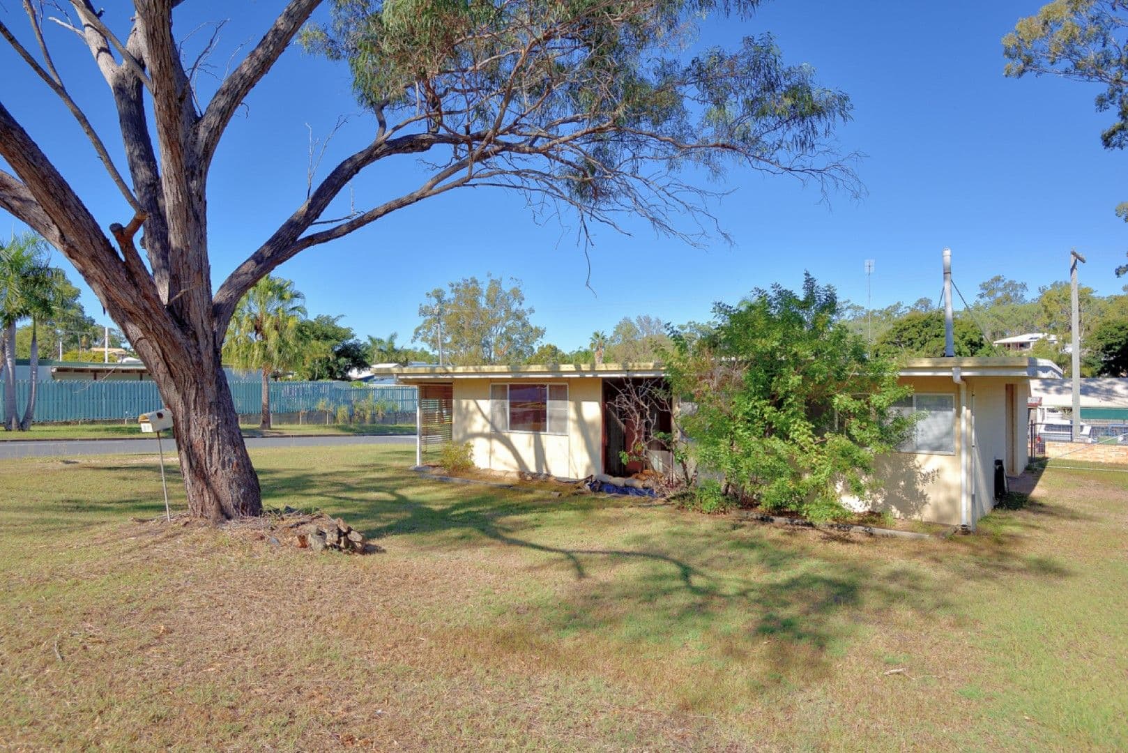 28 Allunga Drive, Glen Eden QLD 4680, Glen Eden - Thumbnail 2