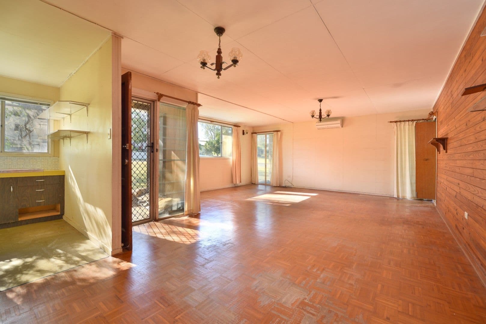 28 Allunga Drive, Glen Eden QLD 4680, Glen Eden - Thumbnail 5