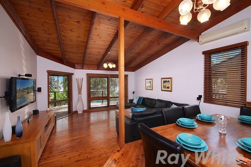 13 Lakeshore Avenue, Chain Valley Bay NSW 2259, Chain Valley Bay - Thumbnail 2