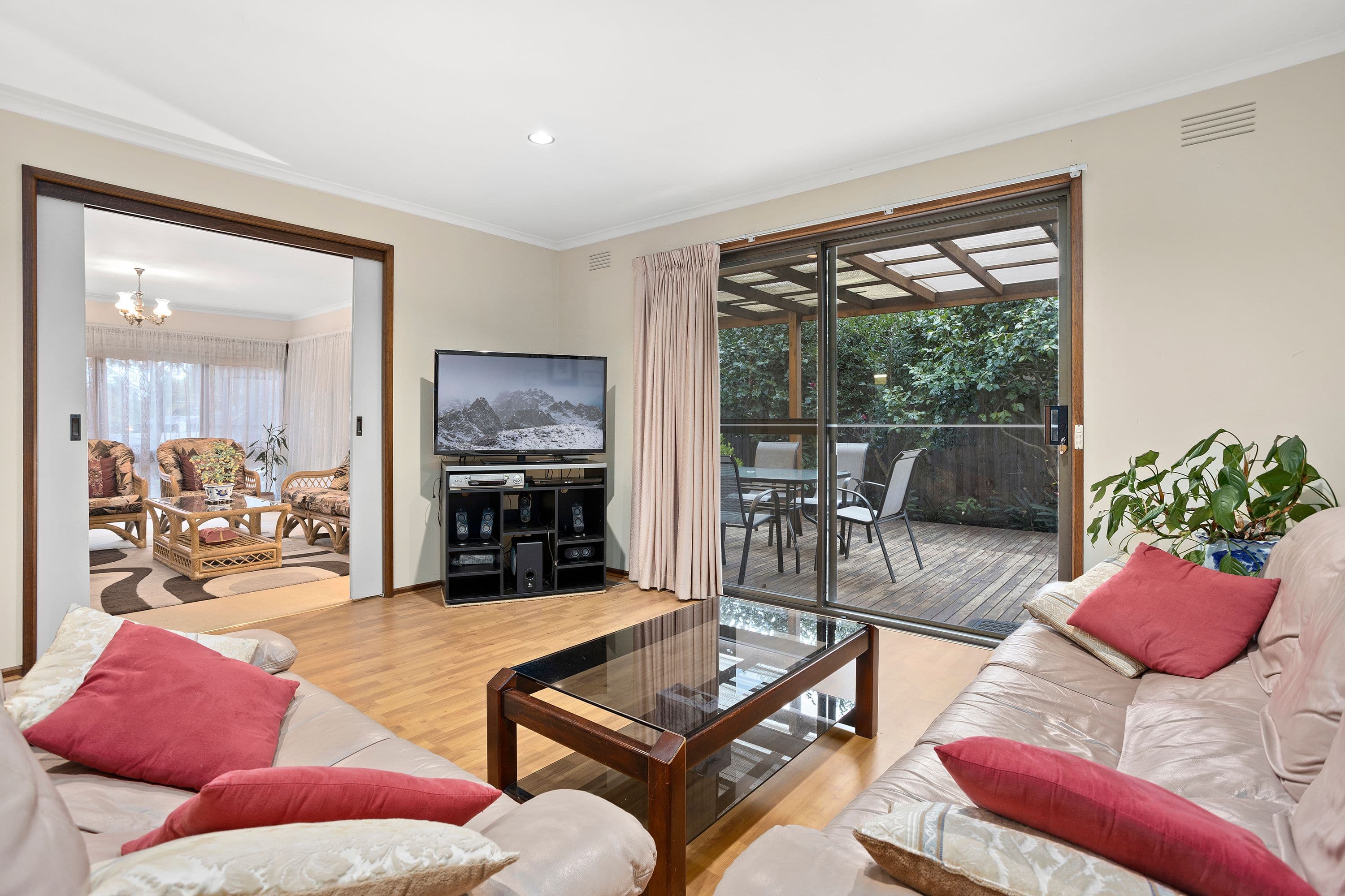 5 Newlands Court, Wantirna VIC 3152, Wantirna - Thumbnail 2