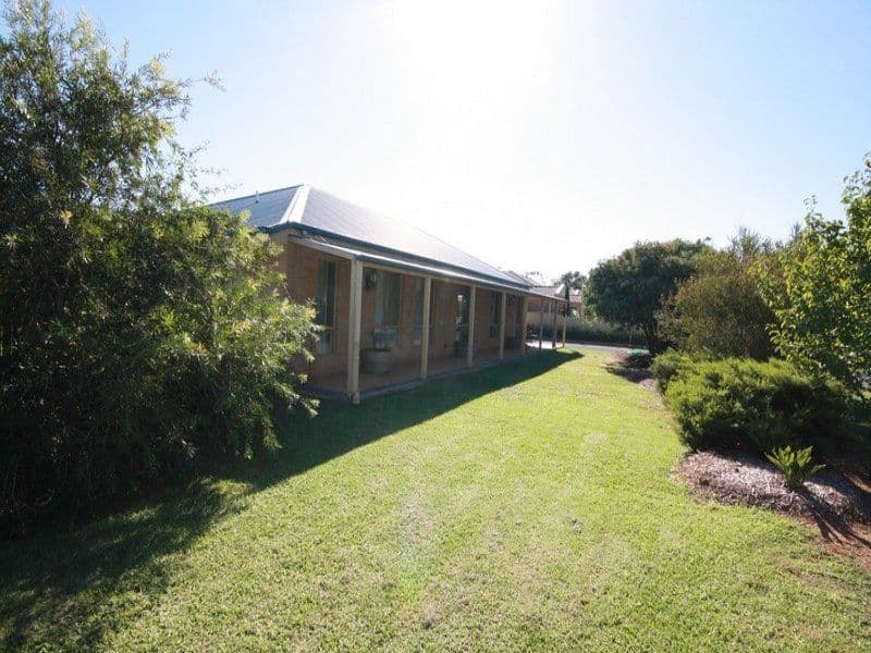 6 Dingee Road, ROCHESTER VIC 3561, Rochester - Thumbnail 2