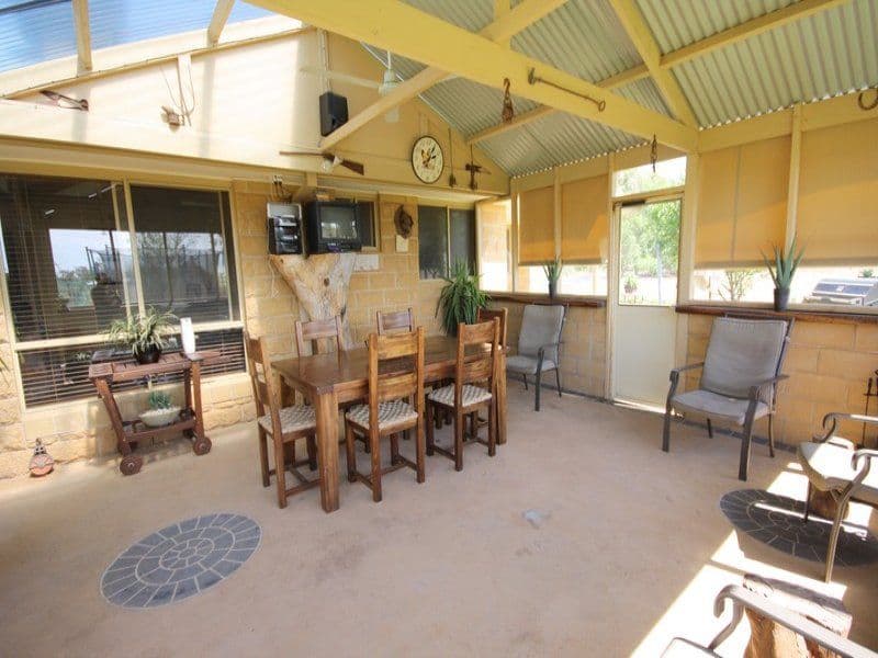 6 Dingee Road, ROCHESTER VIC 3561, Rochester - Thumbnail 8