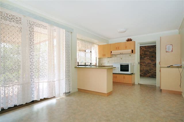 Unit 9, 301 Bridge Street, NEWTOWN QLD 4350, Newtown - Thumbnail 3
