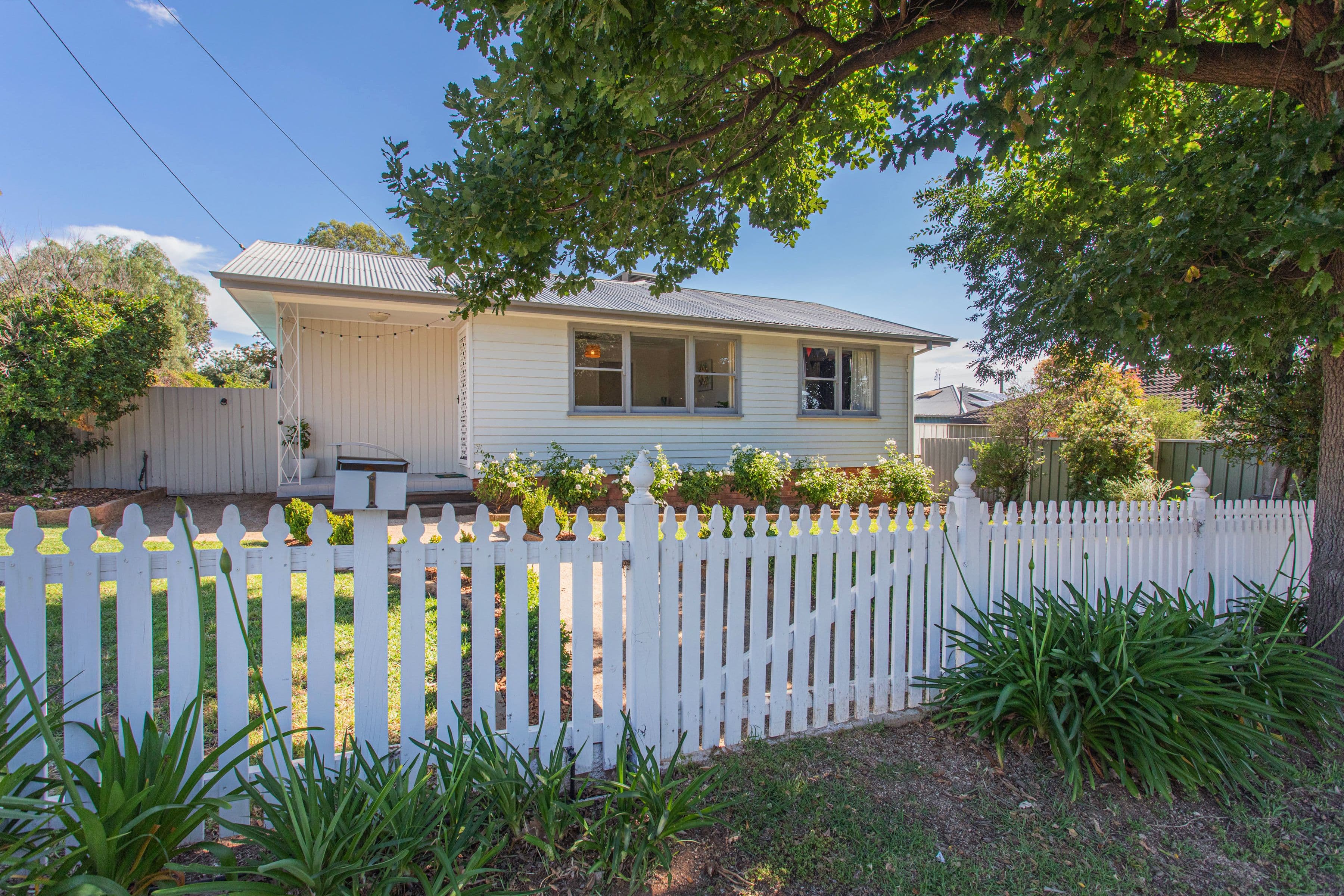 1 Pitt Street, Cowra NSW 2794, Cowra - Image 1