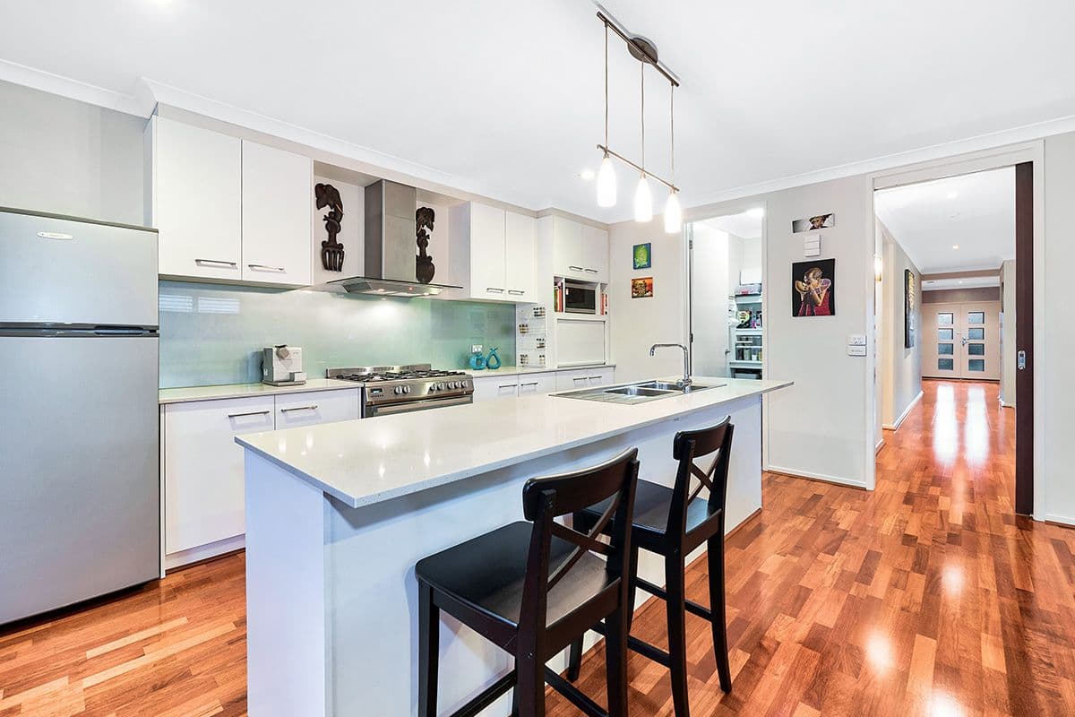 4 Blue Peppermint Court, Lyndhurst VIC 3975, Lyndhurst - Thumbnail 6