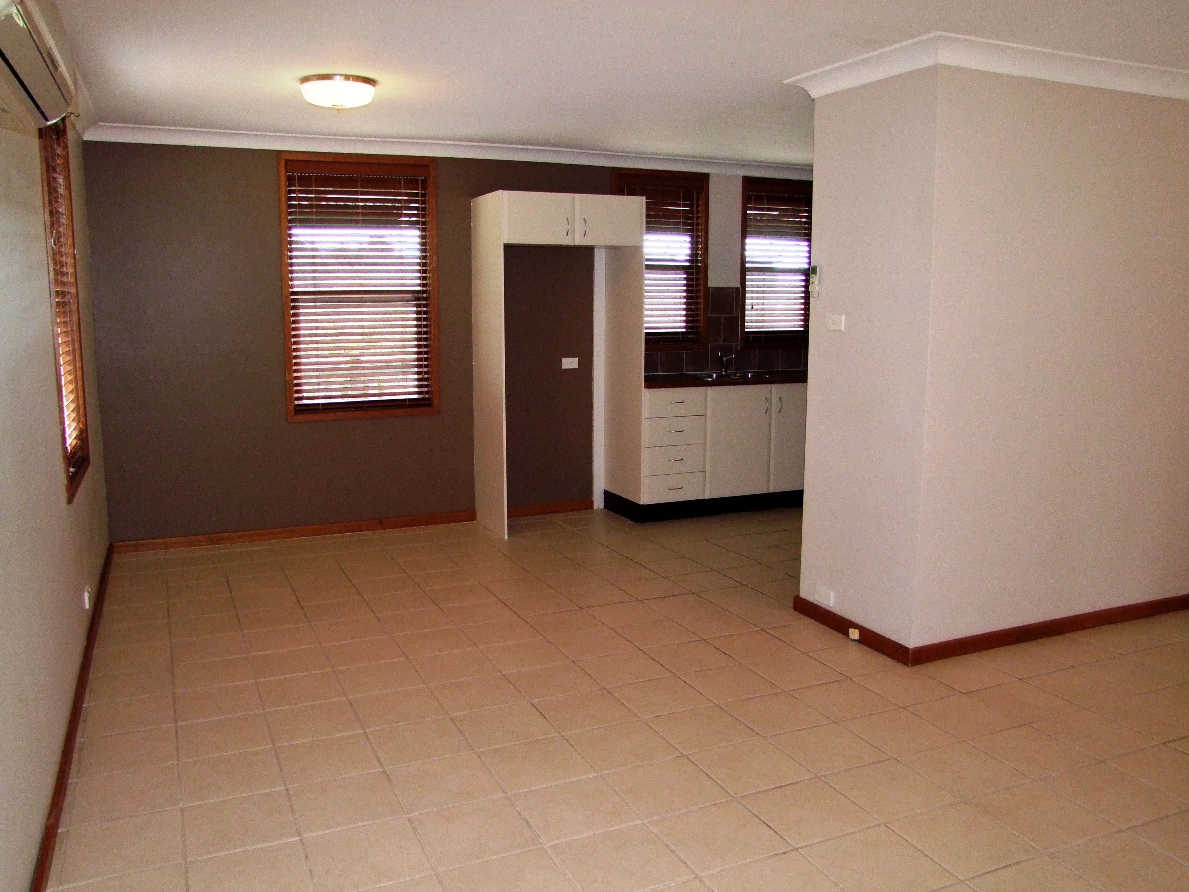 38 Wilmot Place, Singleton NSW 2330, Singleton - Thumbnail 4