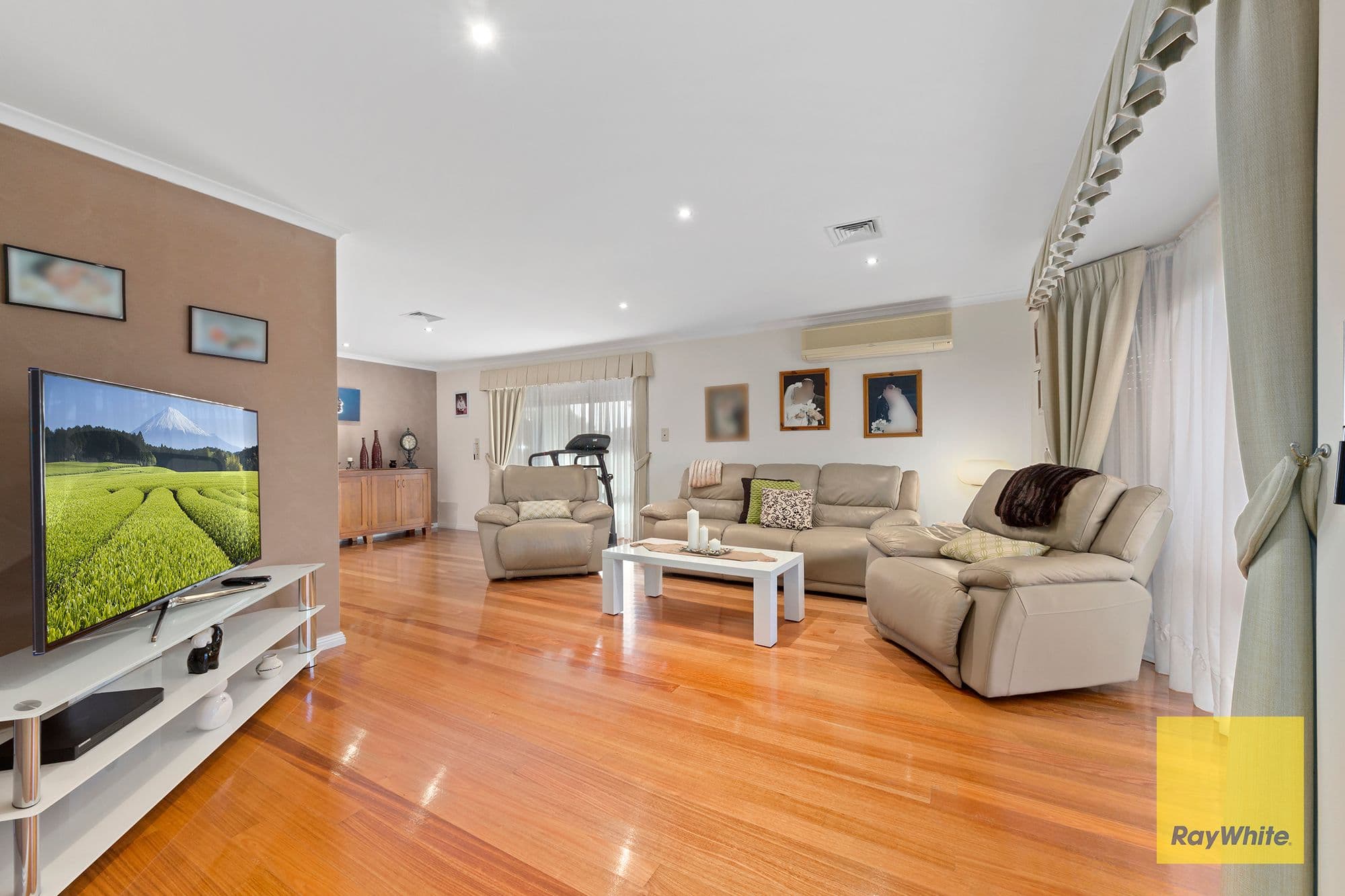52 KNIGHTSBRIDGE Avenue, Altona Meadows VIC 3028, Altona Meadows - Image 1