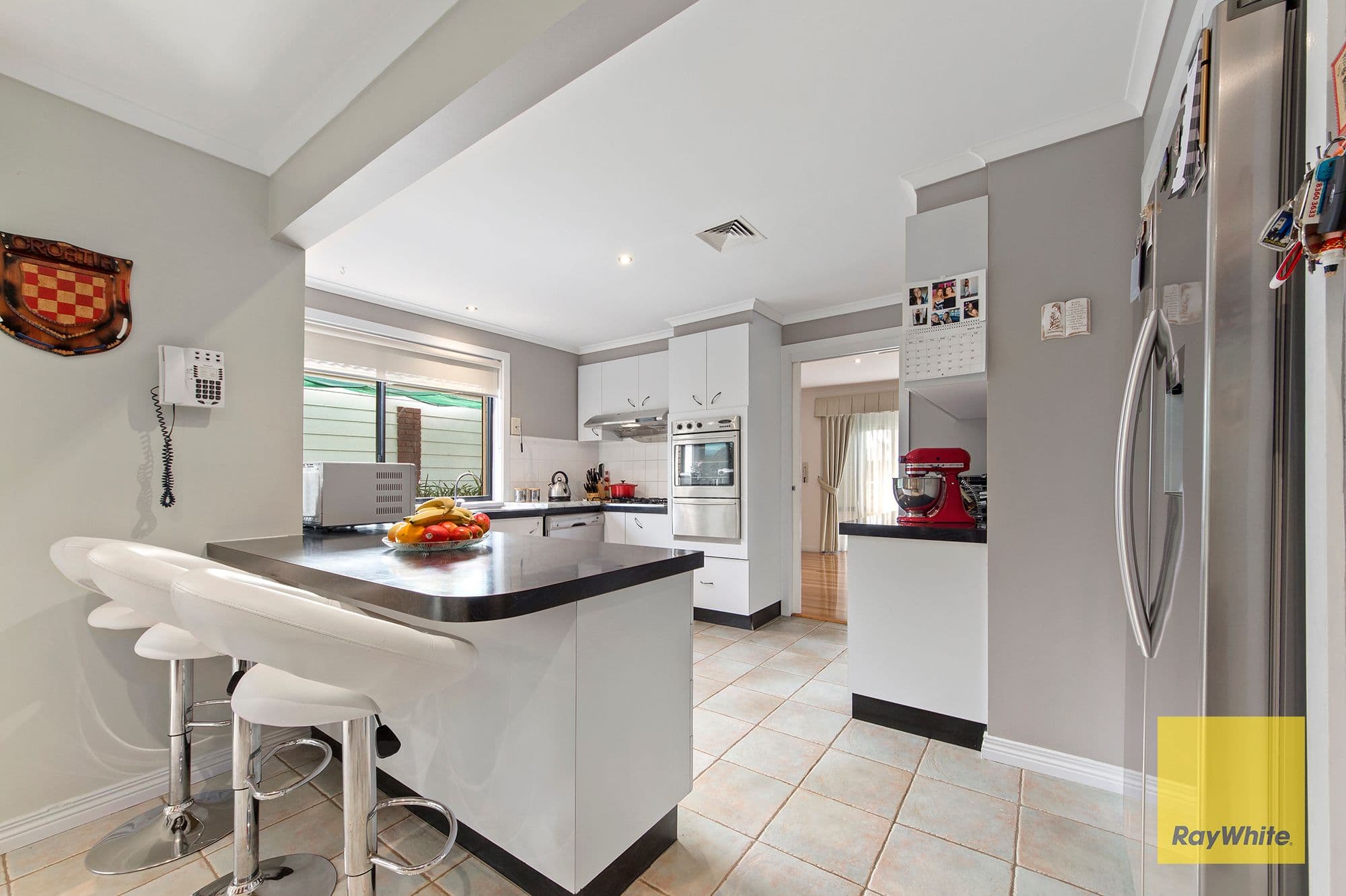 52 KNIGHTSBRIDGE Avenue, Altona Meadows VIC 3028, Altona Meadows - Thumbnail 6