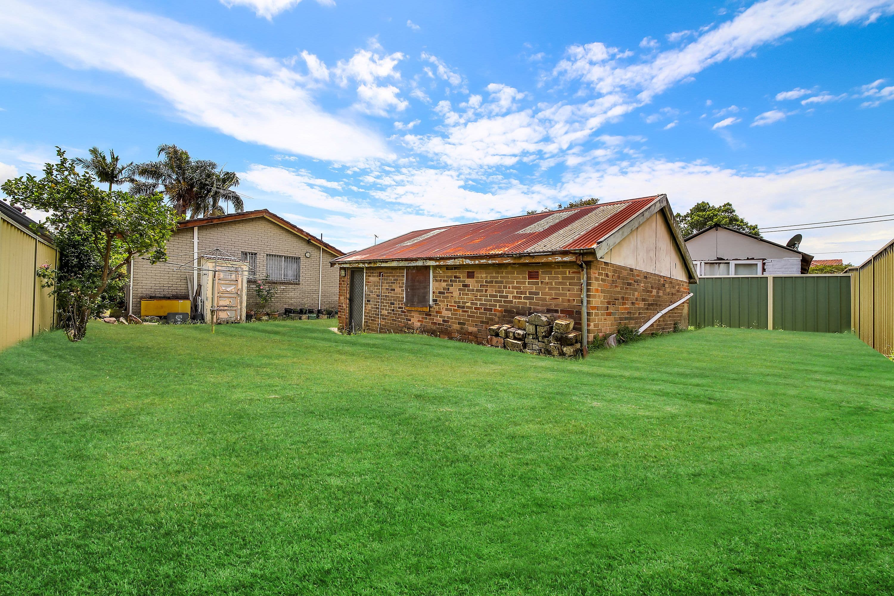 22 Jarrett Street, Clemton Park - Image 1