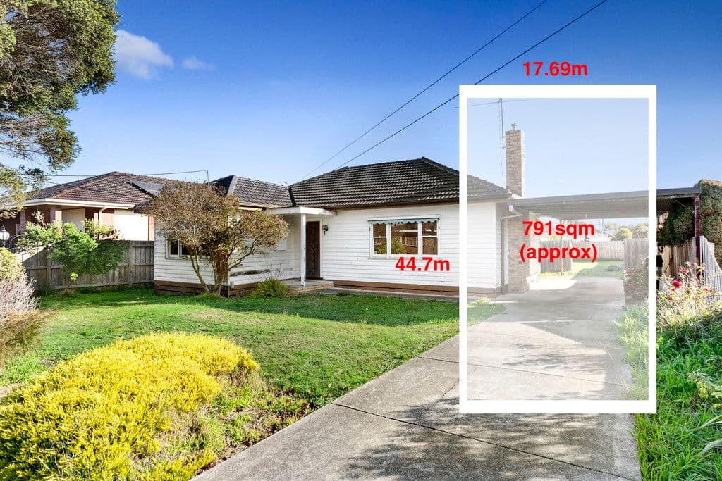 5 Dobson Avenue, Oakleigh East VIC 3166, Oakleigh East - Image 1