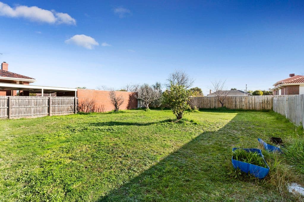 5 Dobson Avenue, Oakleigh East VIC 3166, Oakleigh East - Thumbnail 4
