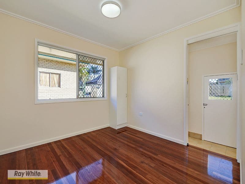 34 Waratah Drive, CLONTARF QLD 4019, Clontarf - Thumbnail 7