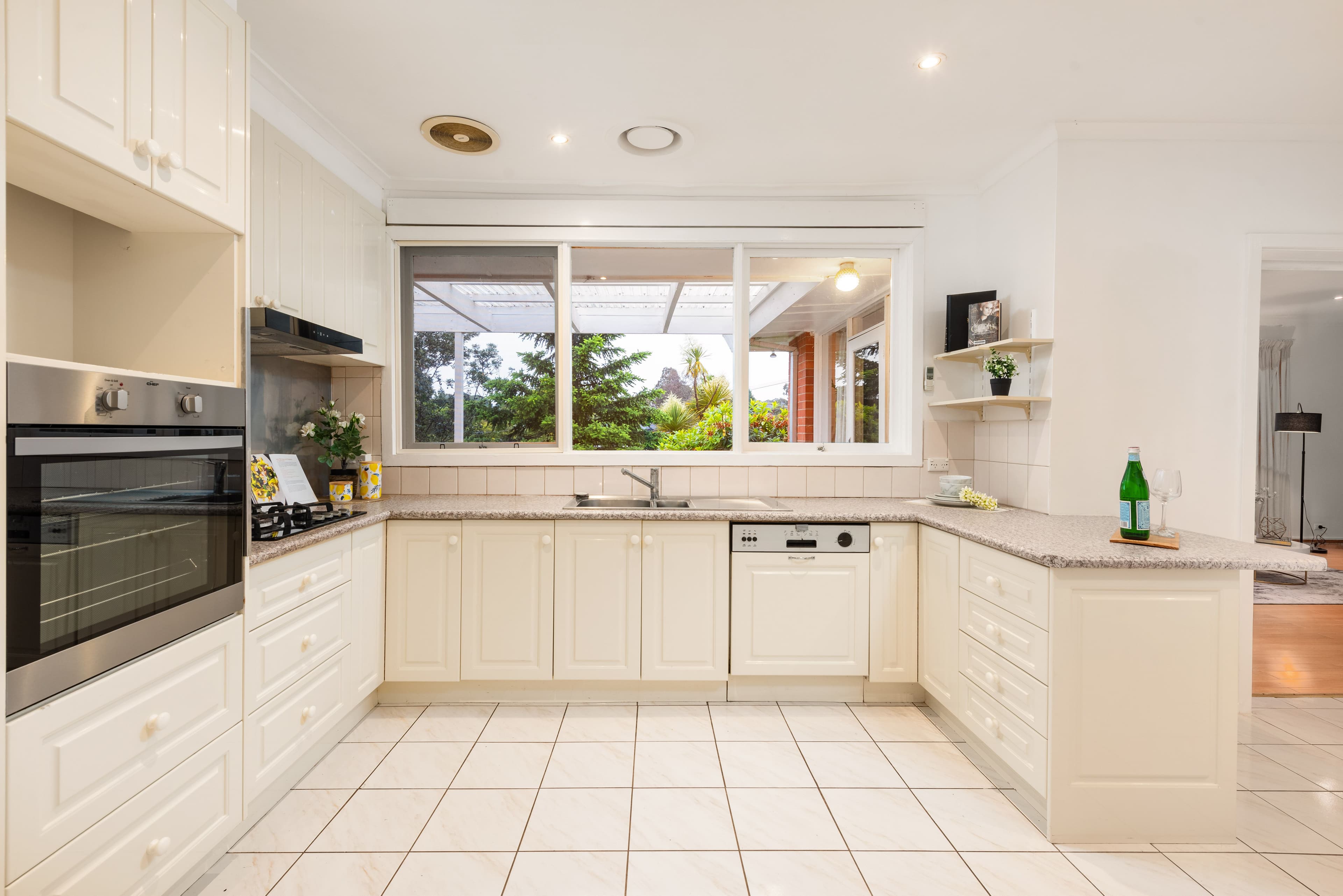 11 Correa Court, Doncaster East VIC 3109, Doncaster East - Thumbnail 8