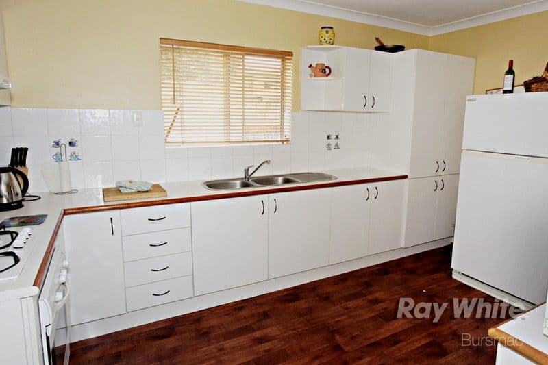13 Wolya Place, WESTMINSTER WA 6061, Westminster - Thumbnail 6