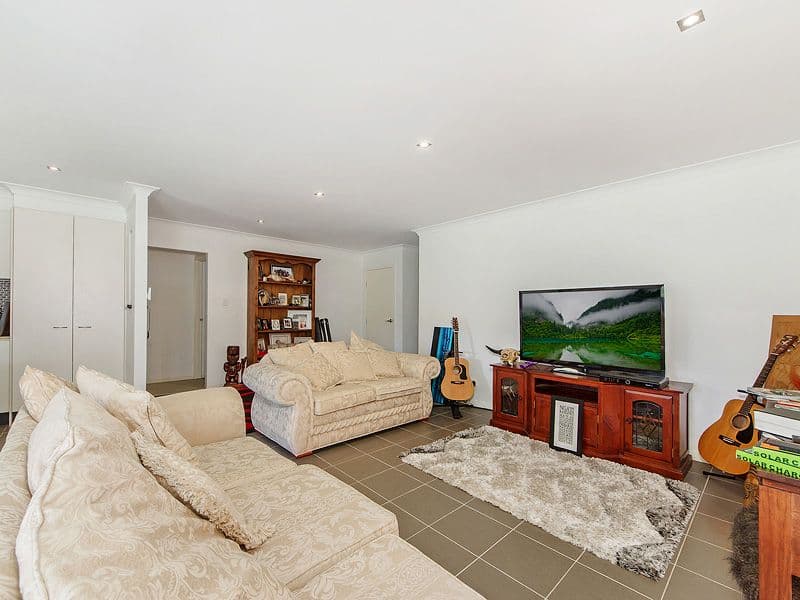 19 Craigs Way, Maudsland QLD 4210, Maudsland - Thumbnail 5