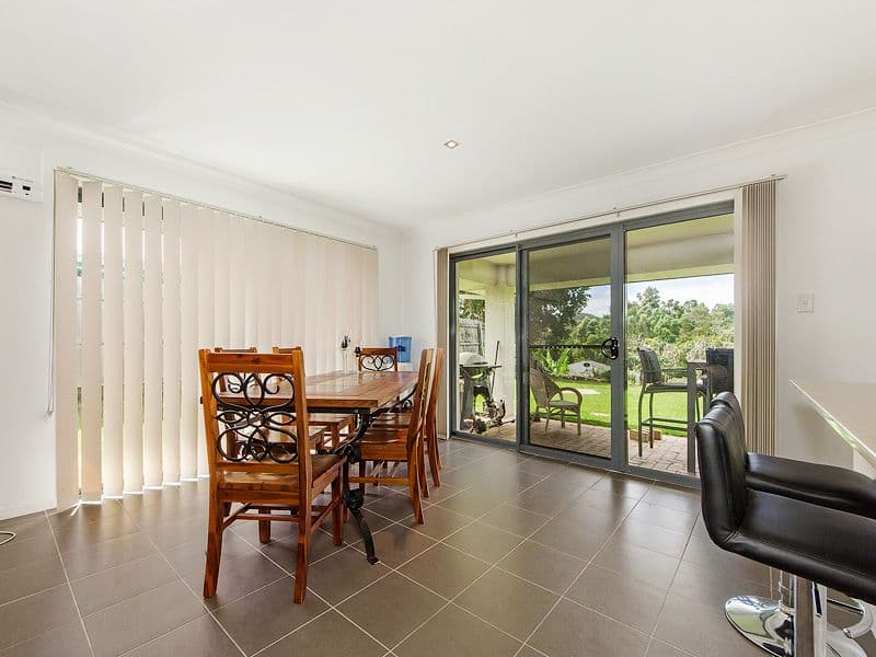 19 Craigs Way, Maudsland QLD 4210, Maudsland - Thumbnail 6