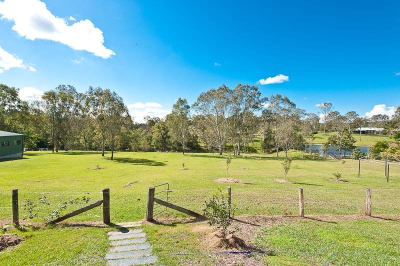 16 Valray Place, SAMFORD VALLEY QLD 4520, Samford Valley - Thumbnail 3