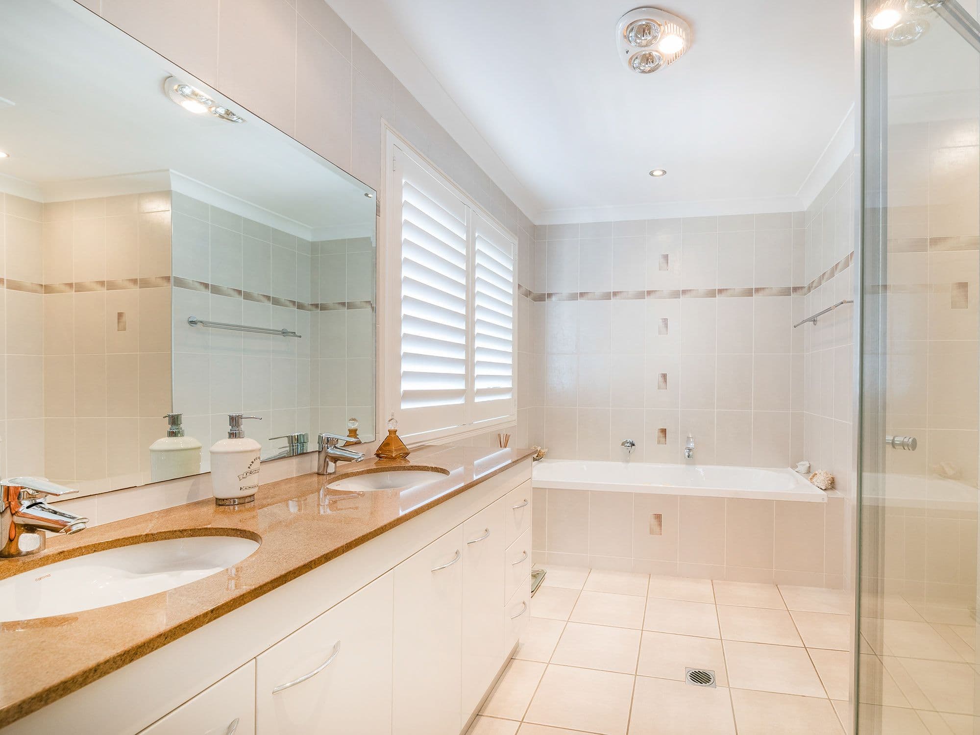 8 Piccadilly Place, Carindale QLD 4152, Carindale - Thumbnail 8