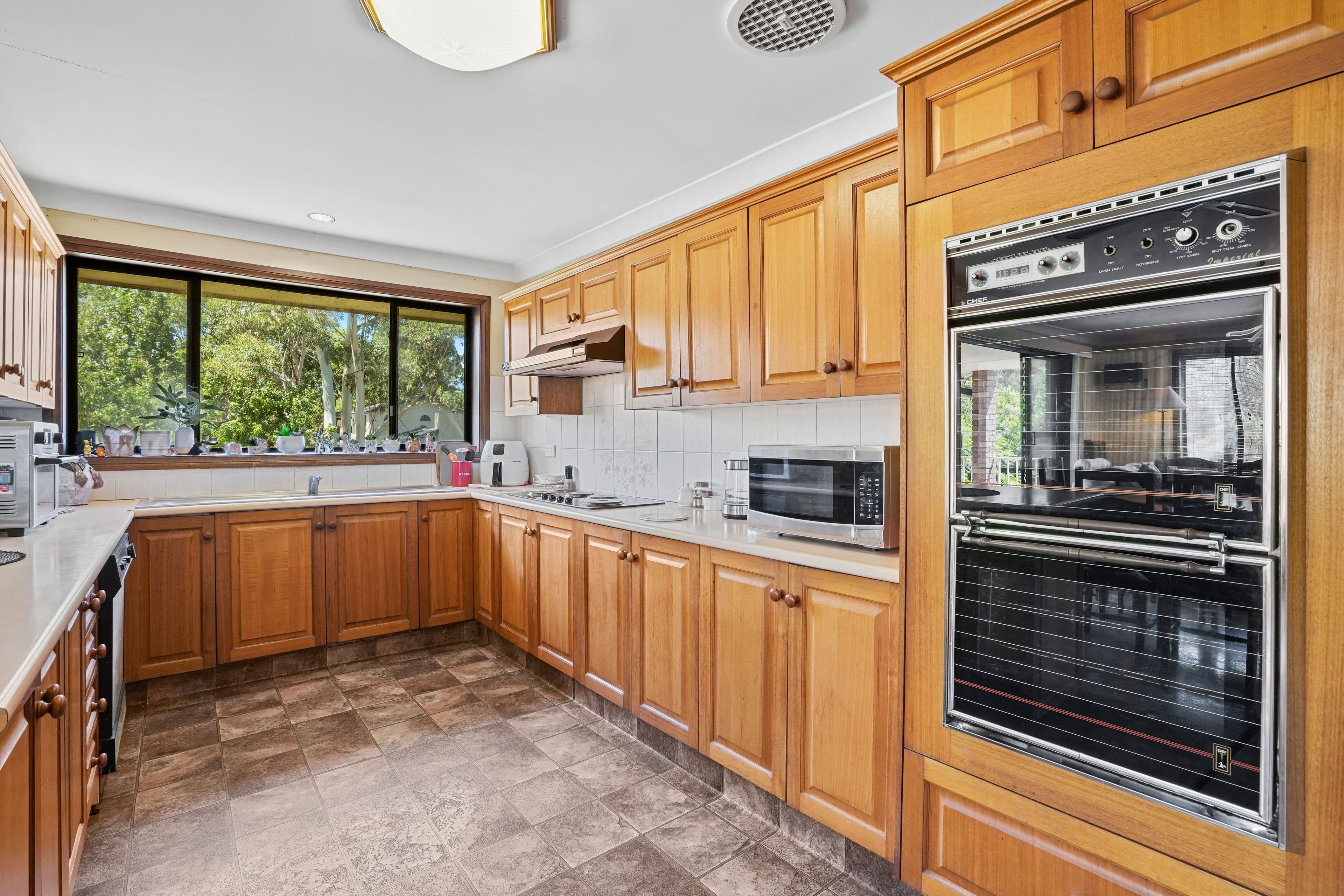51 Ulundri Drive, Castle Hill NSW 2154, Castle Hill - Thumbnail 4