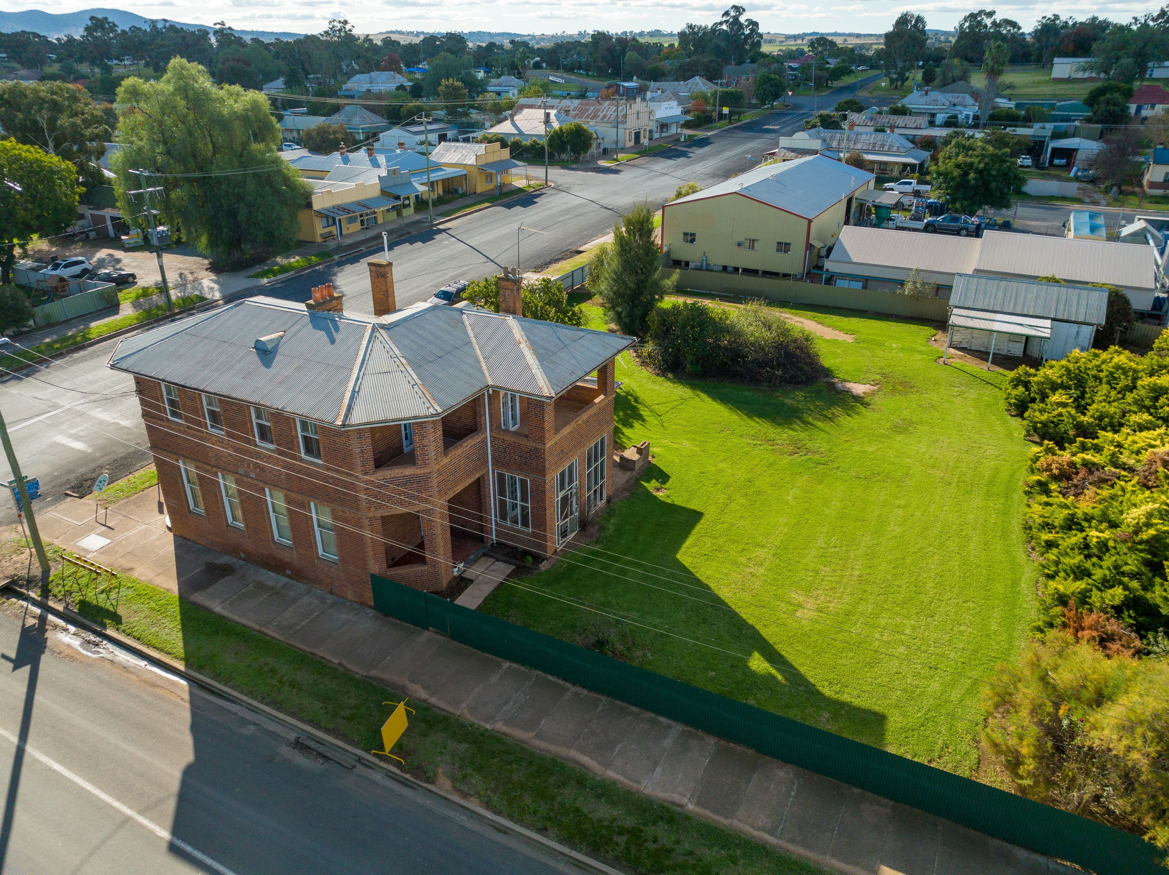 55 Kiewa Street, Manildra NSW 2865, Manildra - Image 1