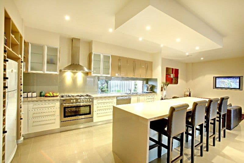 17 Monagle Avenue, BUNDOORA VIC 3083, Bundoora - Thumbnail 2