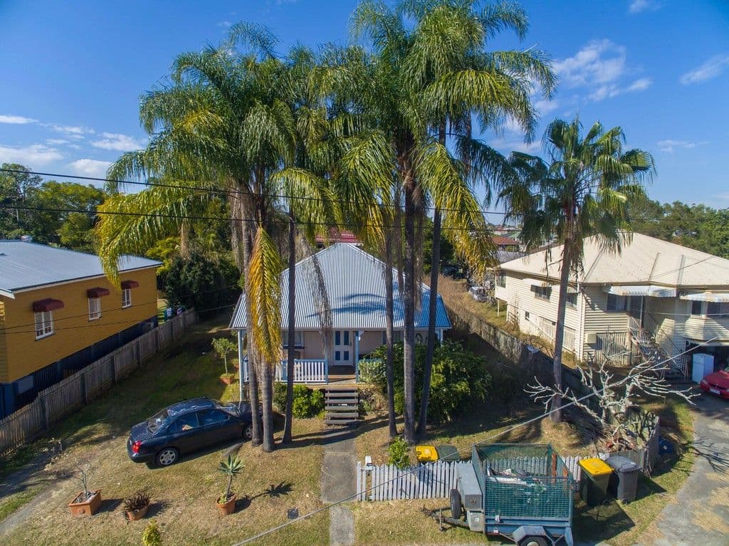 18 Yarrabin Street, Coorparoo QLD 4151, Coorparoo - Thumbnail 2