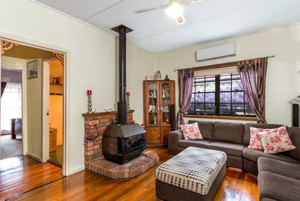 33 Carinda Street, Ingleburn NSW 2565, Ingleburn - Thumbnail 3