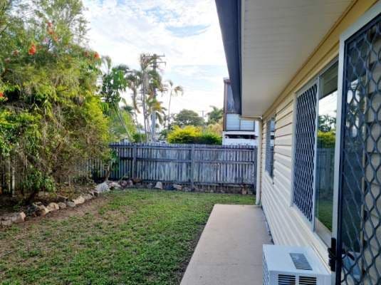 15 INGLONG Street, Kelso QLD 4815, Kelso - Thumbnail 2