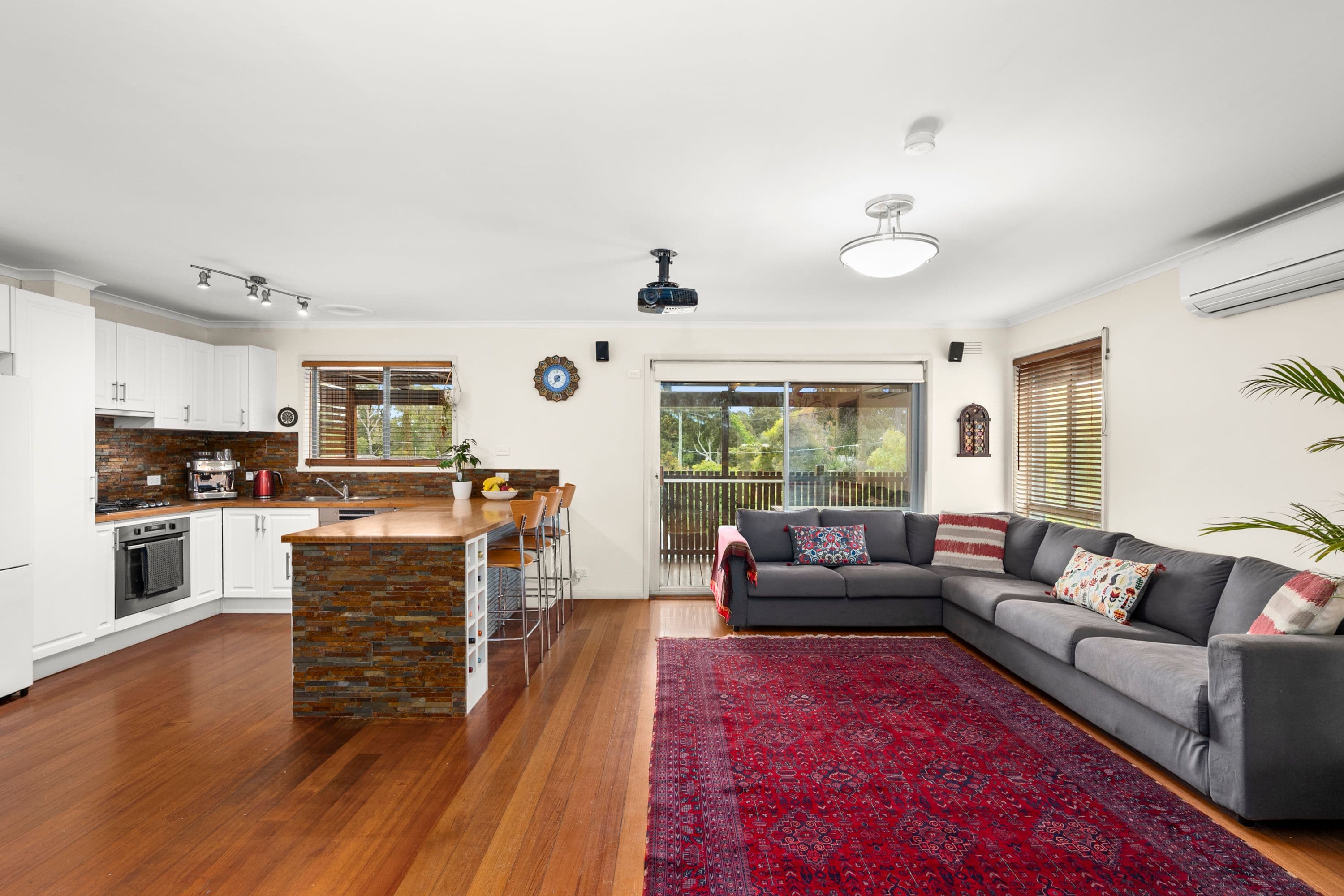 15 Turner Avenue, Lara VIC 3212, Lara - Thumbnail 3