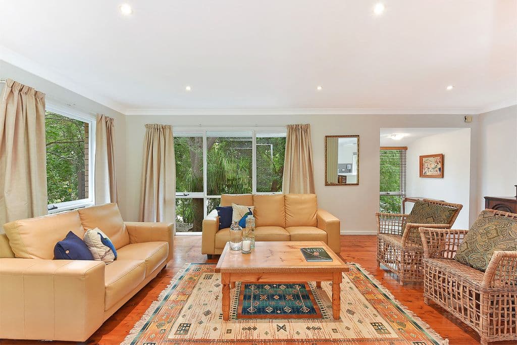 4 Apanie Place, Westleigh - Thumbnail 2