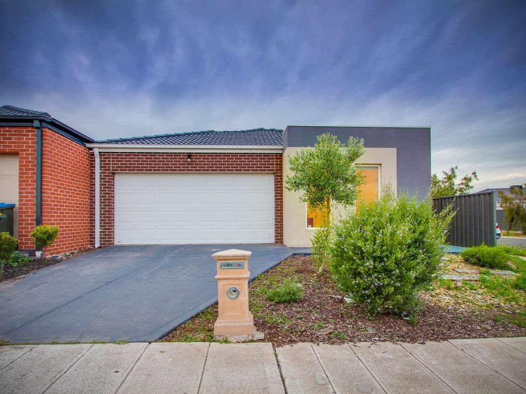 12 Bunnorong Street, Tarneit VIC 3029, Tarneit - Image 1