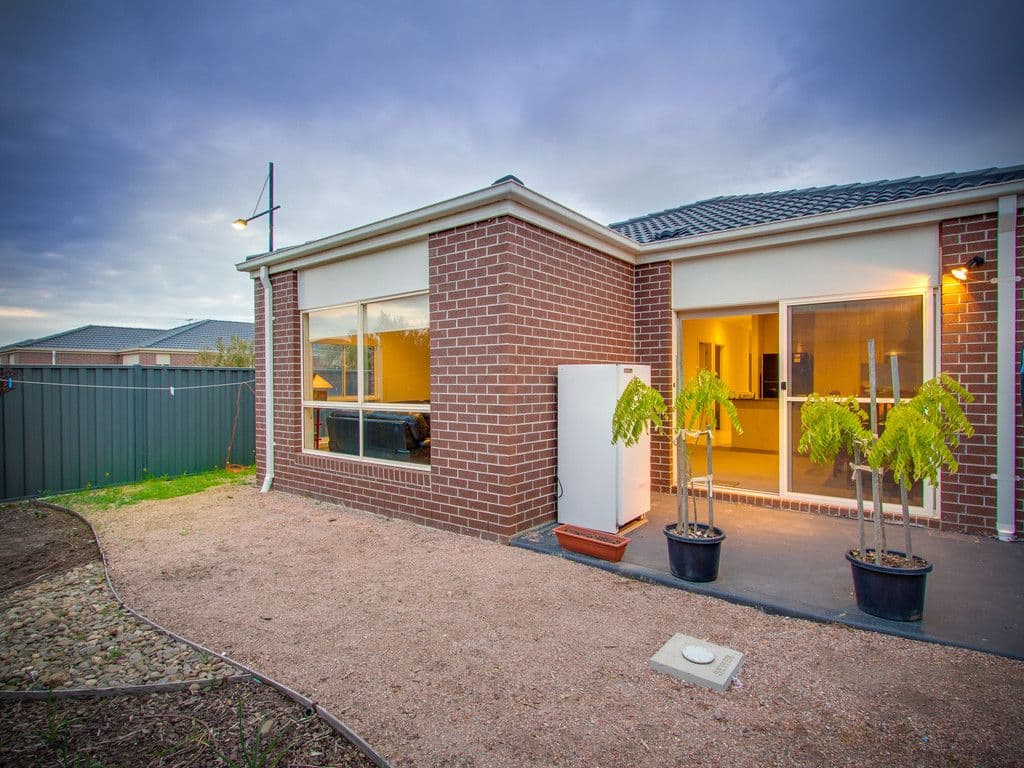 12 Bunnorong Street, Tarneit VIC 3029, Tarneit - Thumbnail 8