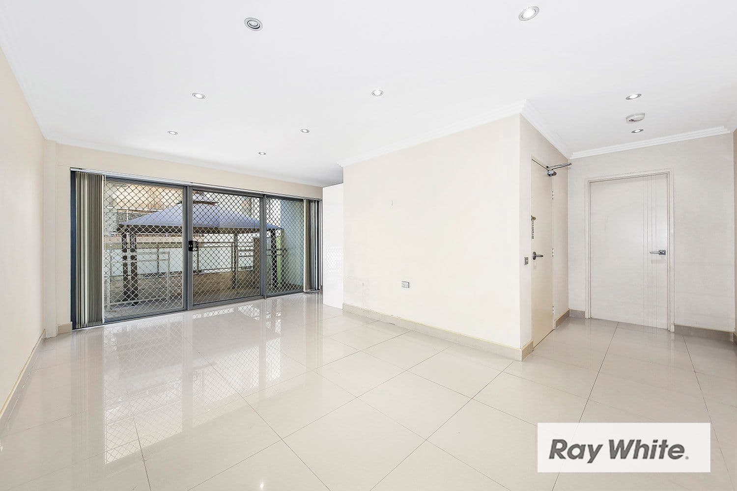 15 Hall Street, Auburn NSW 2144, Auburn - Thumbnail 2