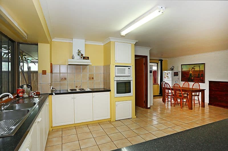 2 Goode Court, AUSTRALIND WA 6233, Australind - Image 1