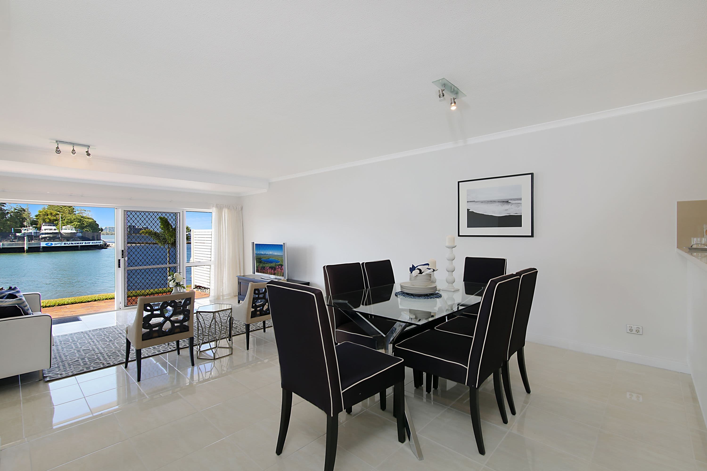 3 Marina Crescent, Hollywell QLD 4216, Hollywell - Thumbnail 5
