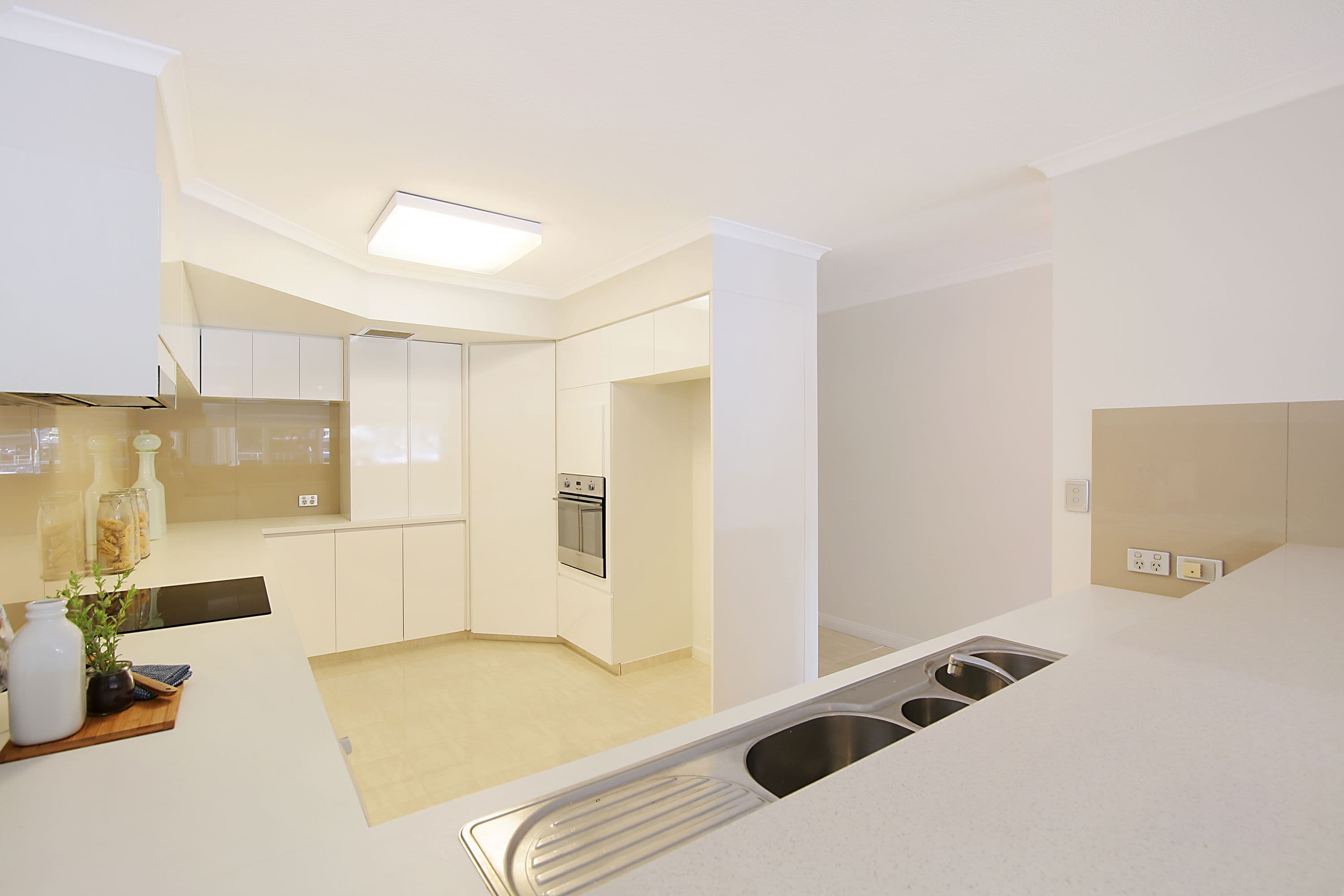 3 Marina Crescent, Hollywell QLD 4216, Hollywell - Thumbnail 7
