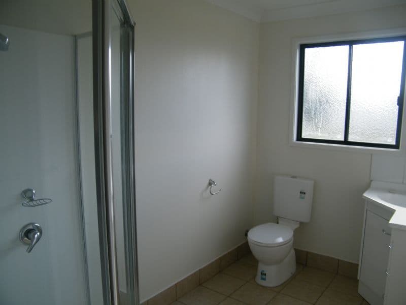 38 Davis Street, CHINCHILLA QLD 4413, Chinchilla - Thumbnail 4