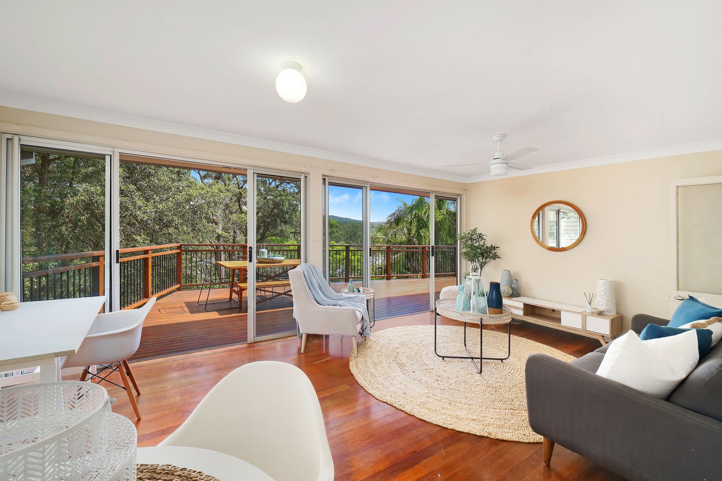 287 Del Monte Place, Copacabana - Image 1