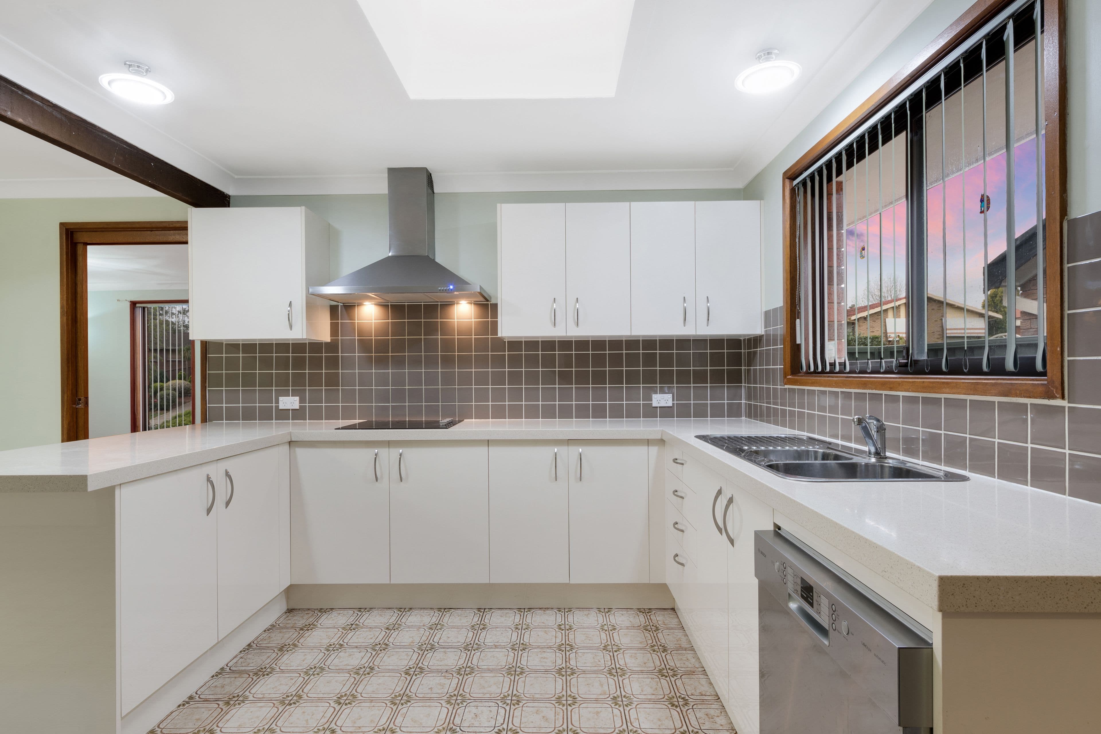 2/1A Cathcart Street, Maidstone - Thumbnail 7